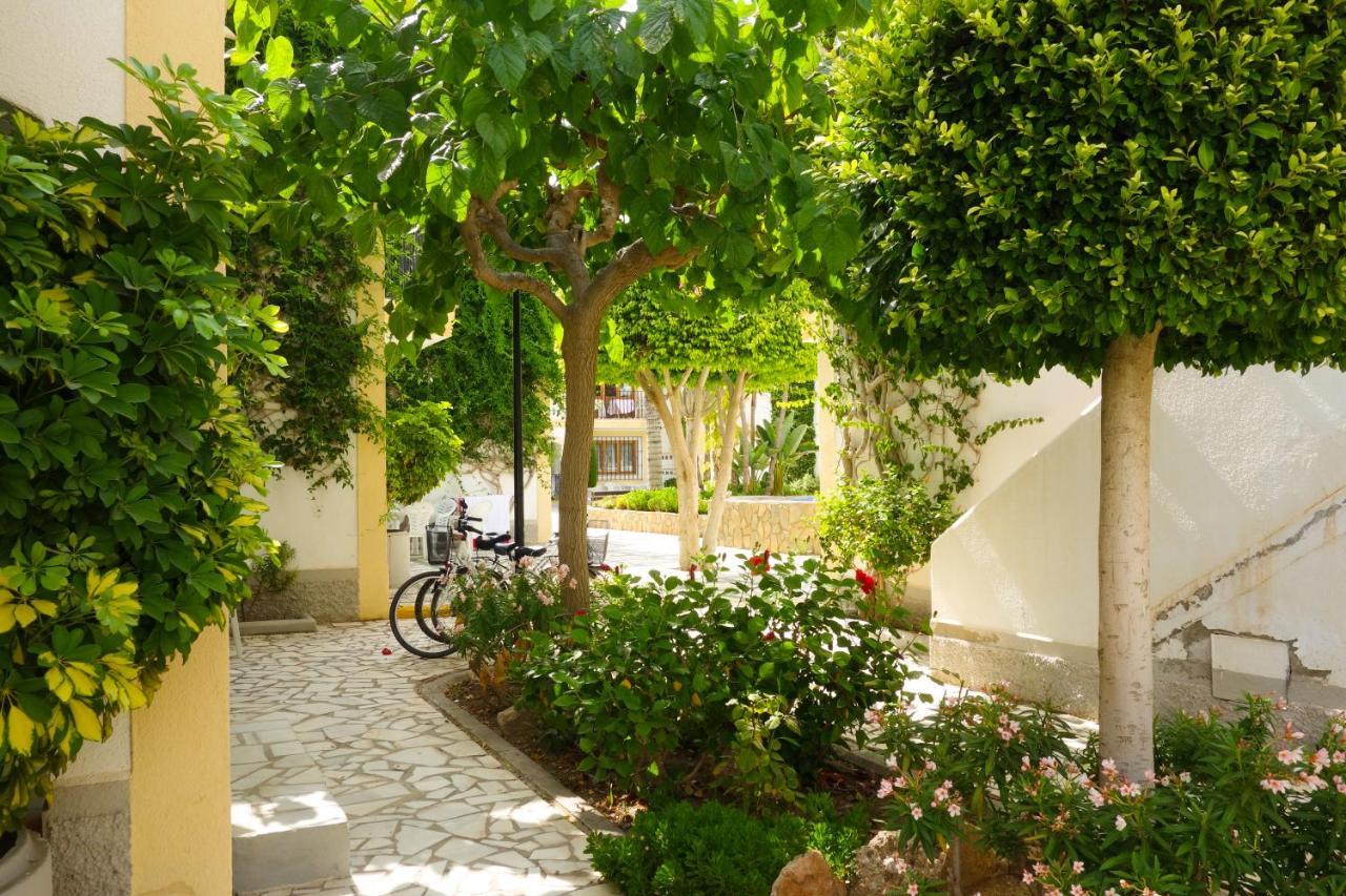 Apartamento Oasis Playas de Vera Zewnętrze zdjęcie